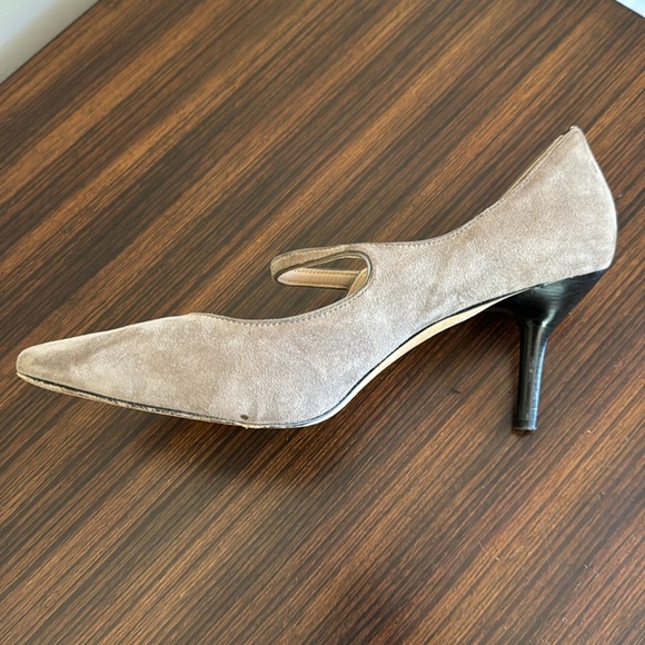 Via Spiga Macey 3” Suede Heels Size 8M - Picture 3 of 13